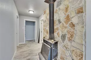 25409 Pedernales Point Dr, Spicewood, TX 78669 - Photo 30