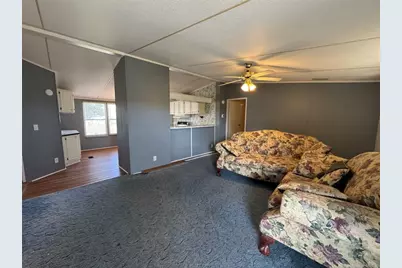 114 Speir Lane #B, Elgin, TX 78621 - Photo 4