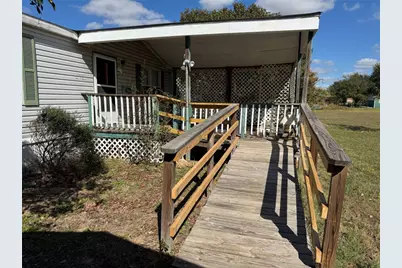 114 Speir Lane #B, Elgin, TX 78621 - Photo 1