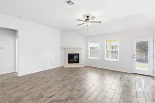 188 Danbark Dr, Buda, TX 78610 - Photo 10
