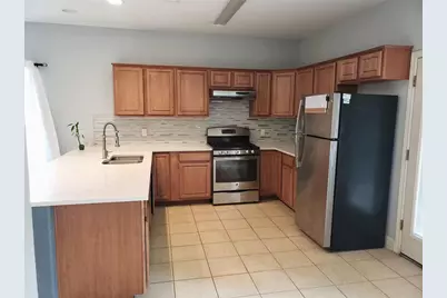 7304 Grand Canyon Drive, Austin, TX 78752 - Photo 4