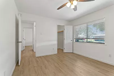 607 Magnolia Street, Bastrop, TX 78602 - Photo 20