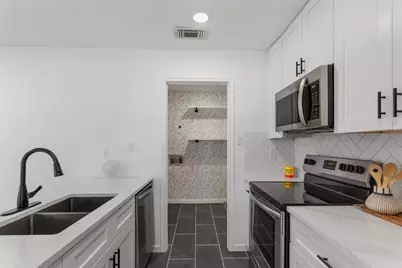 607 Magnolia Street, Bastrop, TX 78602 - Photo 14