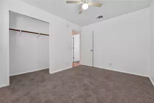 15217 Bullace St, Austin, TX 78724 - Photo 36