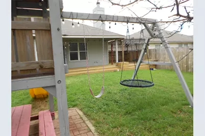 701 Los Robles Road, Leander, TX 78641 - Photo 34