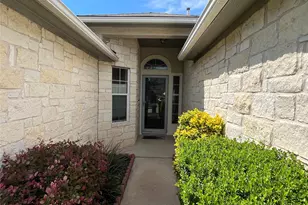 701 Los Robles Rd, Leander, TX 78641 - Photo 2