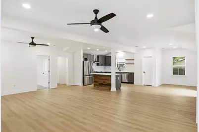 404 E Wolf Street, Granger, TX 76530 - Photo 10