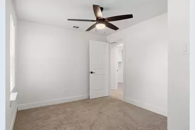 404 E Wolf Street, Granger, TX 76530 - Photo 24
