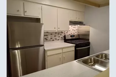 606 W 51st Street #102, Austin, TX 78751 - Photo 2