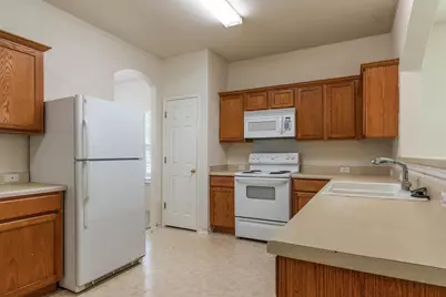 600 Wiley Street, Hutto, TX 78634 - Photo 6