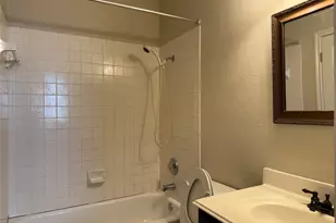 2100 Pipers Field Dr, Austin, TX 78758 - Photo 10