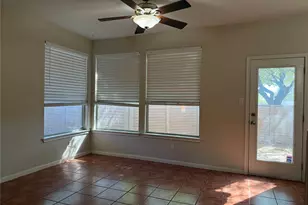 2100 Pipers Field Dr, Austin, TX 78758 - Photo 6