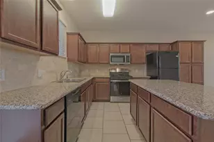 315 N Heatherwilde Blvd, Pflugerville, TX 78660 - Photo 16