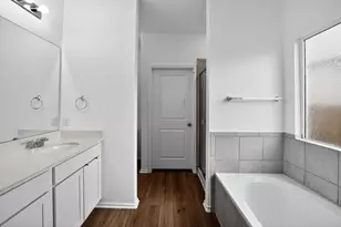 141 Rowdy Yates Wy, Jarrell, TX 76537 - Photo 14