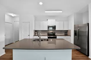 141 Rowdy Yates Wy, Jarrell, TX 76537 - Photo 8