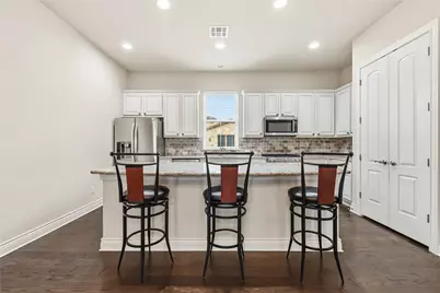 204 Delfino Circle, Lakeway, TX 78734 - Photo 8