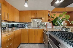 1800 Lavaca St, Austin, TX 78701 - Photo 6