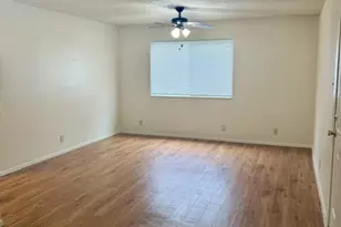 5301-A Atascosa Dr, Austin, TX 78744 - Photo 4