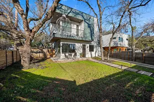 910 Nalide St, Austin, TX 78745 - Photo 36