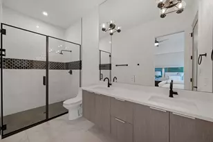 910 Nalide St, Austin, TX 78745 - Photo 20