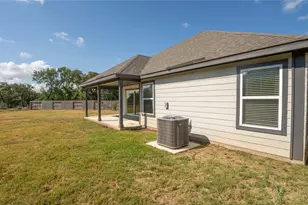 150 Angel Oak Wy, San Marcos, TX 78666 - Photo 4