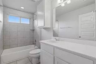 2129 Pecan Island Dr, Leander, TX 78641 - Photo 10
