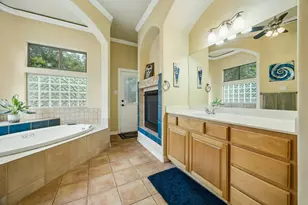 22227 Oban Dr, Briarcliff, TX 78669 - Photo 20