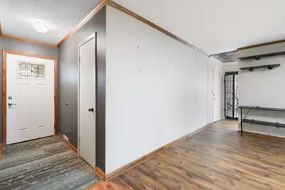 2204 Smith Avenue, Taylor, TX 76574 - Photo 8