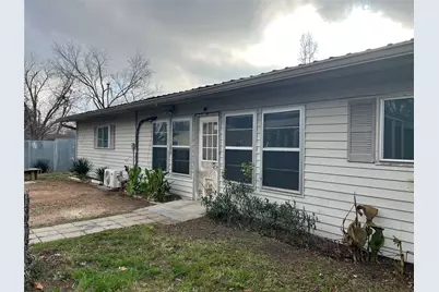 2204 Smith Avenue, Taylor, TX 76574 - Photo 36