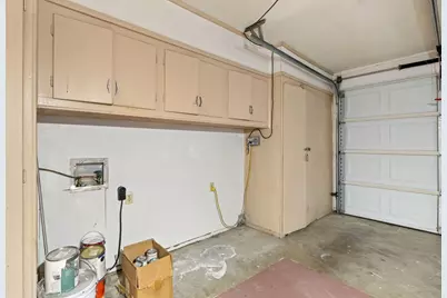 2204 Smith Avenue, Taylor, TX 76574 - Photo 34