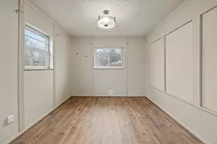 2204 Smith Ave, Taylor, TX 76574 - Photo 18