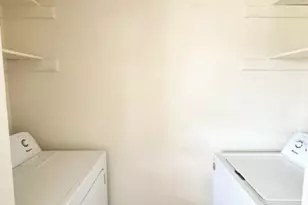 728 W San Antonio St, Lockhart, TX 78644 - Photo 6