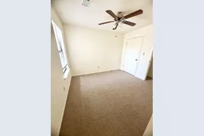 728 W San Antonio Street #108 A, Lockhart, TX 78644 - Photo 10