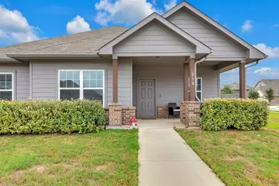 218 Oldbridge Drive, Hutto, TX 78634 - Photo 2