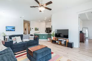 2132 Centerline Ln, Georgetown, TX 78628 - Photo 10