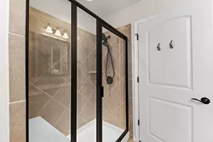 610 Chambers Creek Ct, Georgetown, TX 78633 - Photo 22