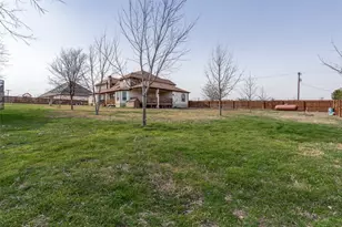 323 Woodbrook Tr, Buda, TX 78610 - Photo 12