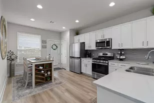 529 Peace Dr, Liberty Hill, TX 78642 - Photo 10