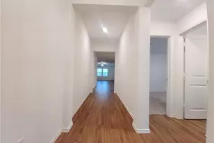 322 Arnage Dr, Hutto, TX 78634 - Photo 10