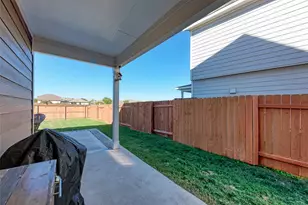 12112 Scarlet Sleeve Wy, Del Valle, TX 78617 - Photo 32
