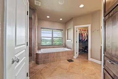 116 Kipahulu Drive, Bastrop, TX 78602 - Photo 8