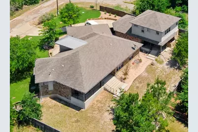 116 Kipahulu Drive, Bastrop, TX 78602 - Photo 2