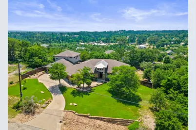 116 Kipahulu Drive, Bastrop, TX 78602 - Photo 38