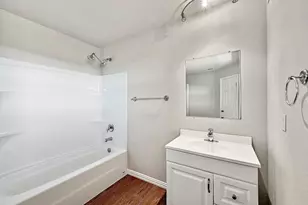 10613 Turkey Bend Dr, Jonestown, TX 78645 - Photo 22