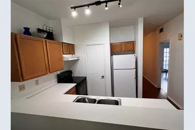 2801 Rio Grande Street #203, Austin, TX 78705 - Photo 4