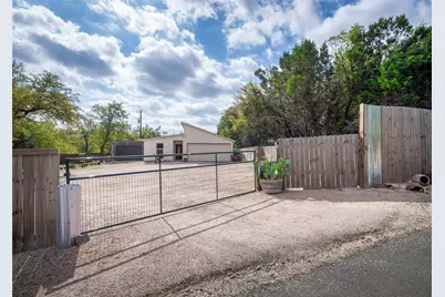 2705 Cory Lane, Spicewood, TX 78669 - Photo 30