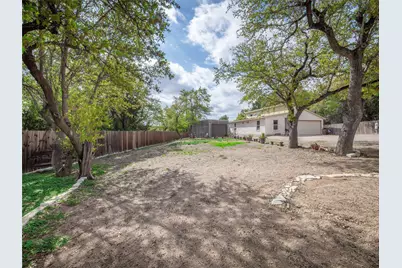 2705 Cory Lane, Spicewood, TX 78669 - Photo 28