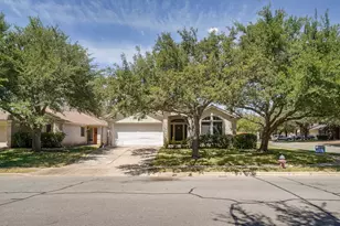900 Fenway Park Ct, Round Rock, TX 78665 - Photo 2