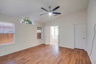 900 Fenway Park Ct, Round Rock, TX 78665 - Photo 4