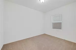 329 Flower Smith Ln, Jarrell, TX 76537 - Photo 18